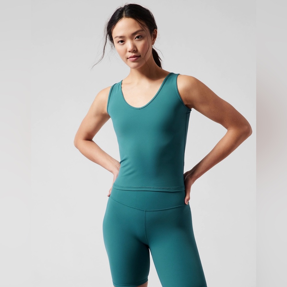 Athleta Transcend Tank